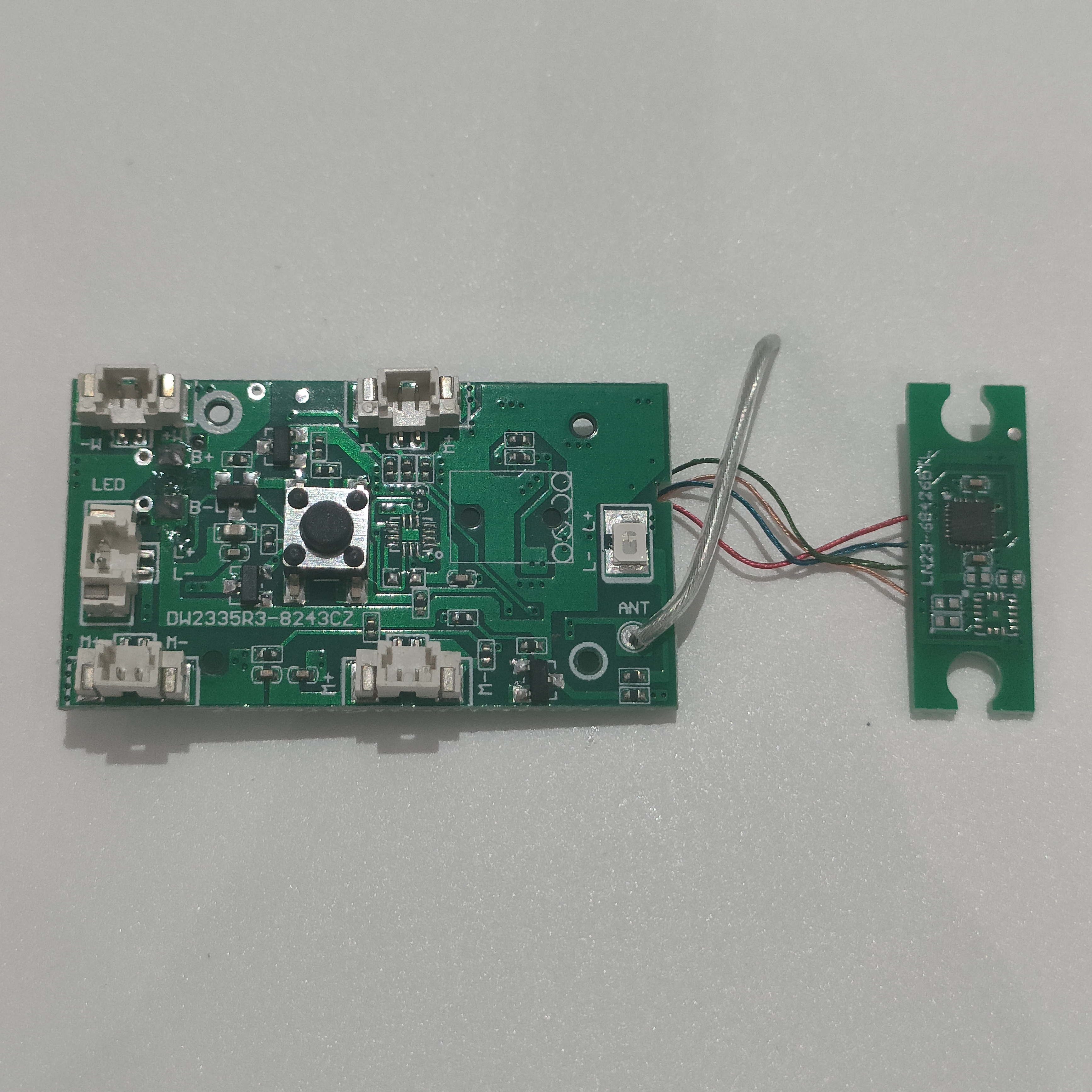 Receiver Board DW2335R3-8243CZ - Drone Rc E99 评论和价格